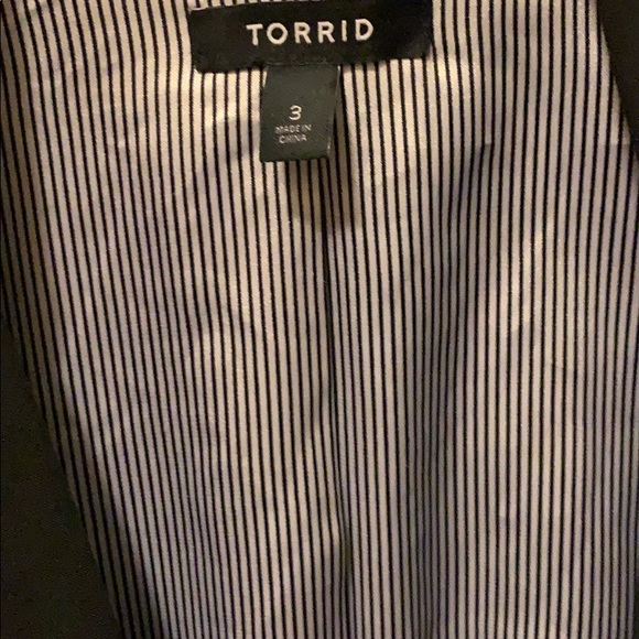 Suit Jacket - Picture 2 of 6